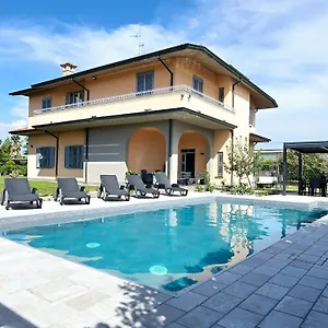 2 Appartamento Cassano dʼAdda